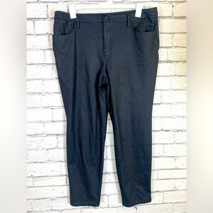 Chicos Black Faux Leather Slim Pants size Large